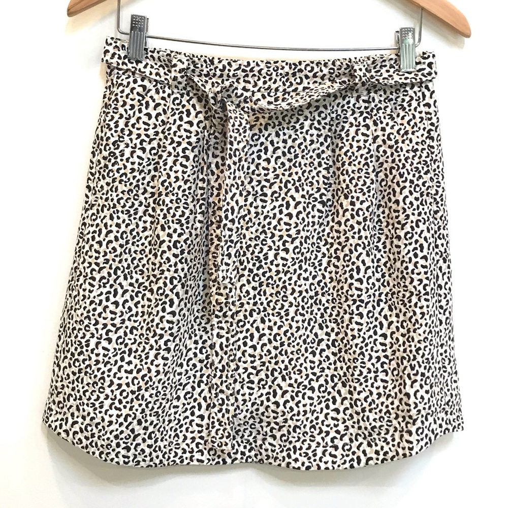 Ann Taylor Loft Animal Print Mini Skirt (XSP) NWT!